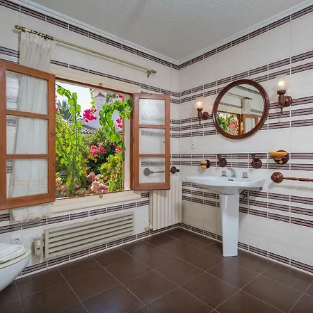 Incredible Luxury & Historical Mansion 別荘